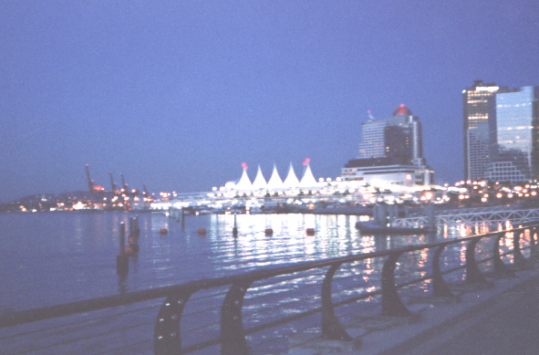 vancouver_downtown.jpg (93678 bytes)